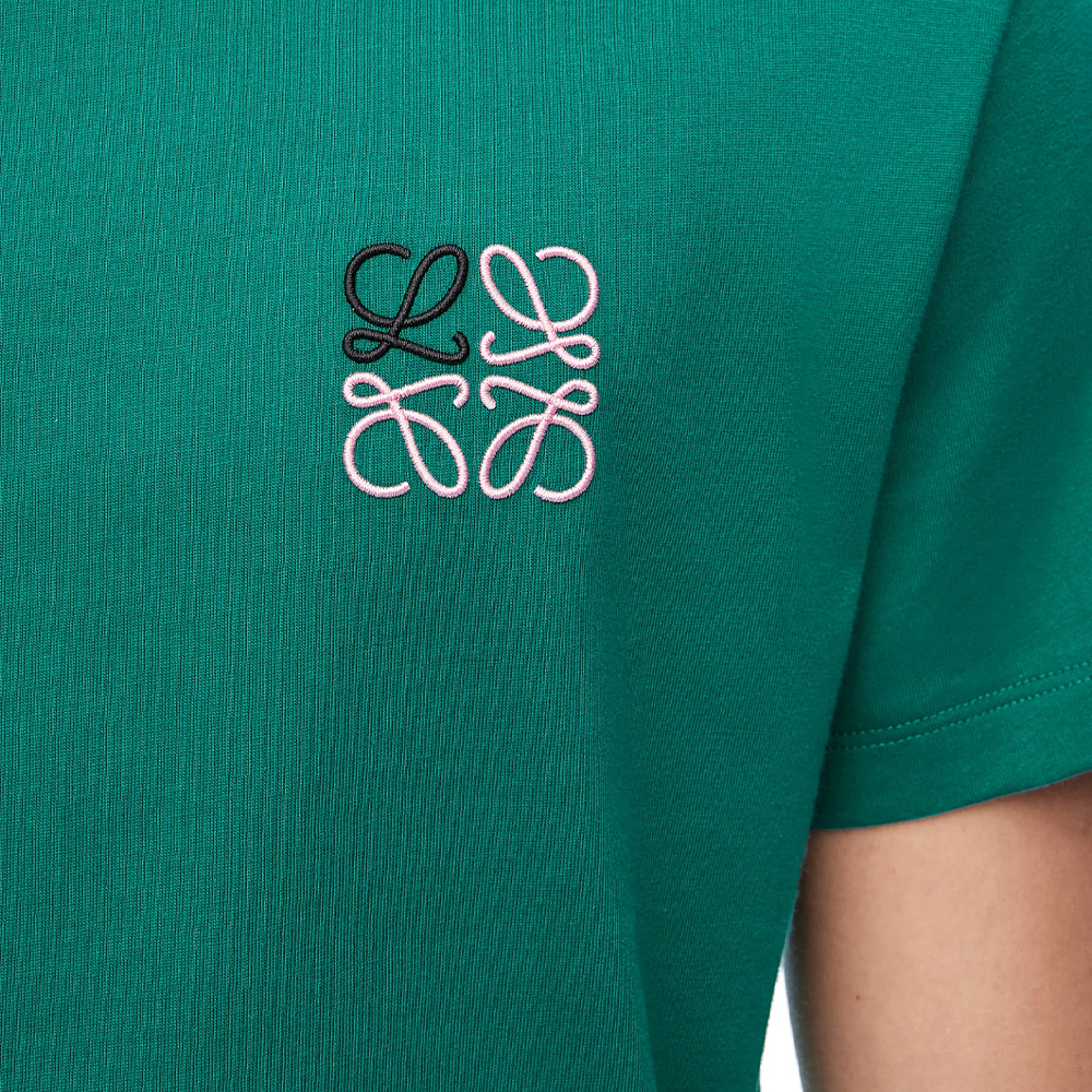 Shop LOEWE SS24 绿色刺绣标志短袖圆领T恤 H526Y22X75-4100