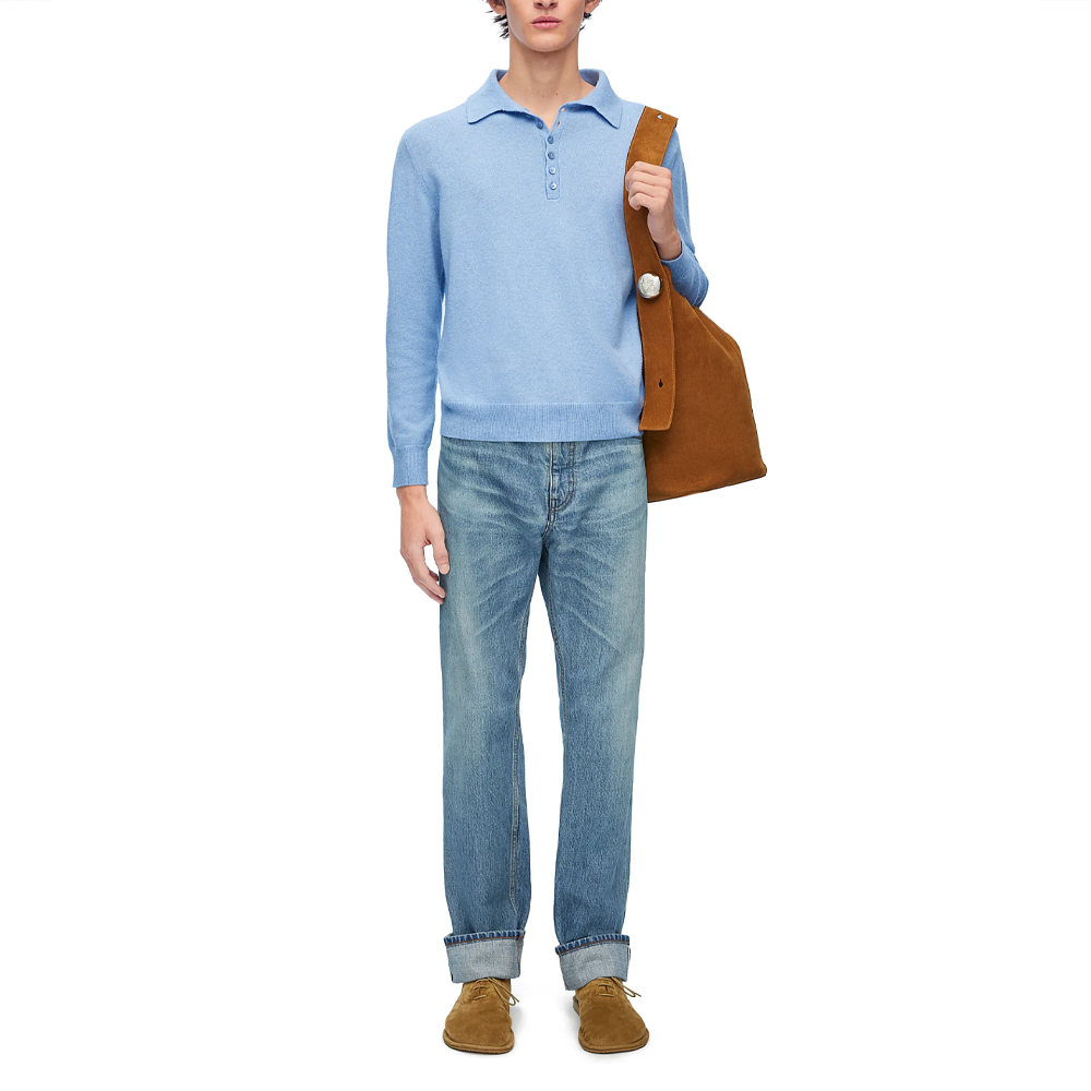 Lookbook ロエベ SS24 ヴィンテージブルー ウォッシュドボタン ミッドライズストレートジーンズ。 H526Y11X79-5570