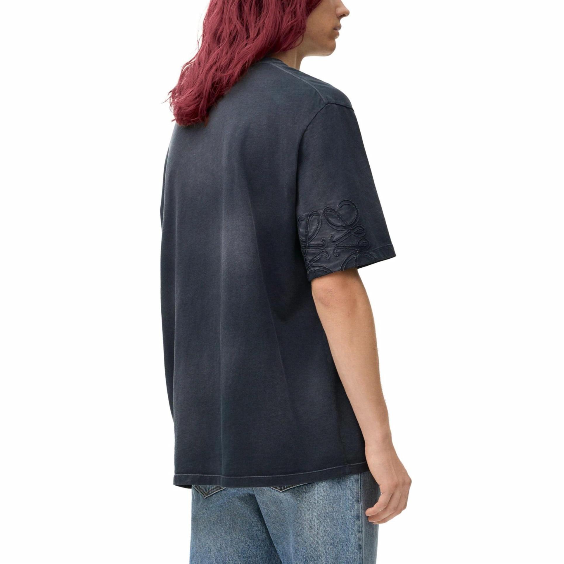 Shop ロエベ SS25 ブラック ルーズフィット クルーネック Tシャツ カットアウトデザイン付き H526Y22XBT-1100