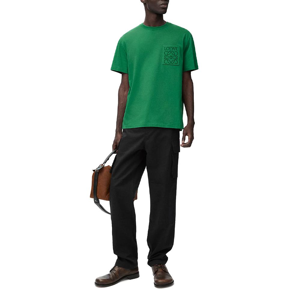 Shop ロエベ SS25 ロゴ刺繍 ルーズフィット クルーネックTシャツ テニスグリーン H526Y22XBC-5855