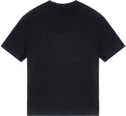 로에베 썸머 애너그램 블랙 로고 프린트 코튼 티셔츠 H526341XAI-1100 Lookbook 로에베 썸머 애너그램 블랙 로고 프린트 코튼 티셔츠 H526341XAI-1100