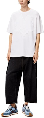 ロエベ ホワイト エレファント刺繍デザイン付きコットンTシャツ H526Y22J14-2100 Lookbook ロエベ ホワイト エレファント刺繍デザイン付きコットンTシャツ H526Y22J14-2100