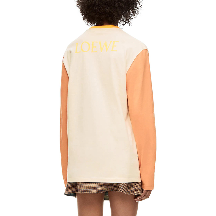 Purchase Camiseta Unisex Manga Larga Beige LOEWE x El Castillo Ambulante SS23 Estampado. SB44Y22X13-2140