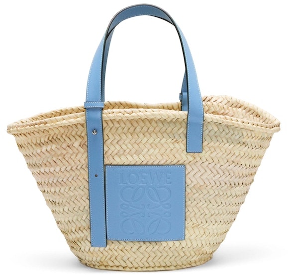 loewe-x-howls-basket-bag-in-palm-leaf-and-calfskin-light-blue