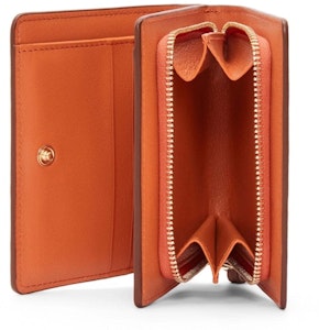 LOEWE x Howls Dompet Zip Kompak Kulit Anak Sapi Klasik Rust Lookbook LOEWE x Howls Dompet Zip Kompak Kulit Anak Sapi Klasik Rust