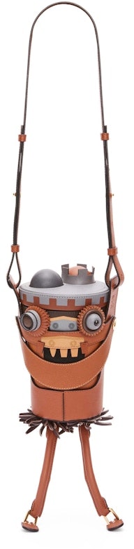 loewe-x-howls-moving-castle-pouch-in-classic-calfskin-multicolor