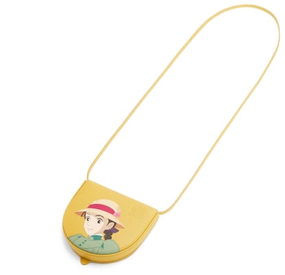 LOEWE x 霍爾的移動城堡蘇菲小牛皮小型高跟手袋,深黃色。 Buy LOEWE x 霍爾的移動城堡蘇菲小牛皮小型高跟手袋,深黃色。