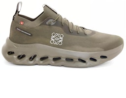 ロエベ x On クラウドティルト カーキグリーン M929282X154160 Order ロエベ x On クラウドティルト カーキグリーン M929282X154160