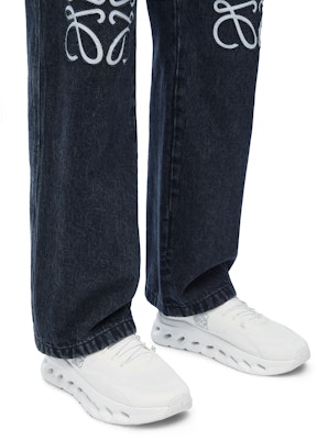 【品牌官方】LOEWE x On CLOUDTILT 男士跑鞋 戶外低幫跑步鞋 輕便平跟系帶 生活休閒鞋 白色 Purchase 【品牌官方】LOEWE x On CLOUDTILT 男士跑鞋 戶外低幫跑步鞋 輕便平跟系帶 生活休閒鞋 白色