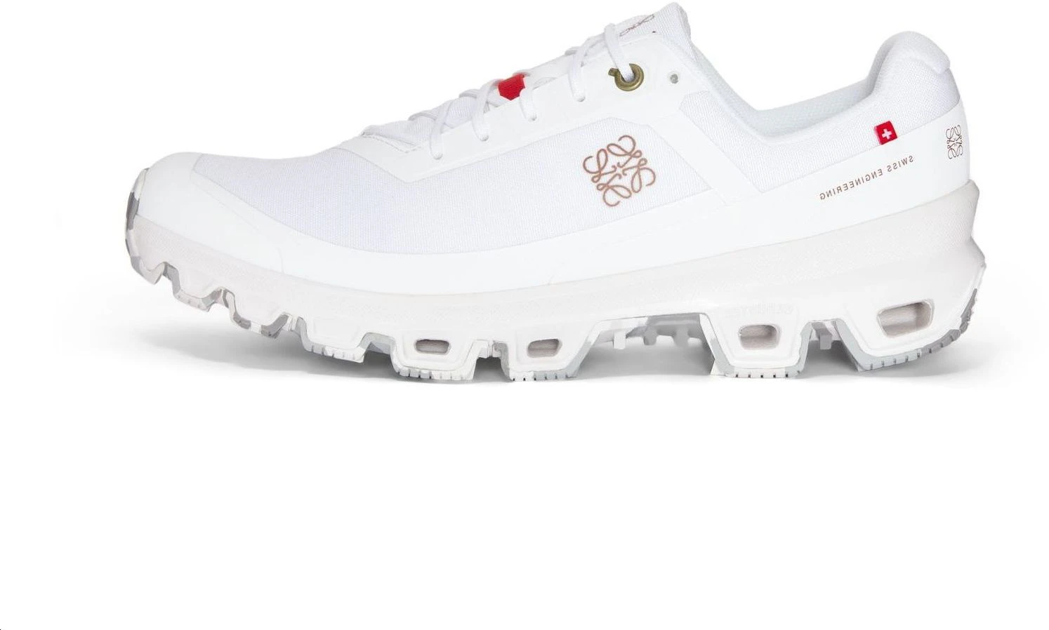 loewe-x-on-cloudventure-white-l929282-x092100