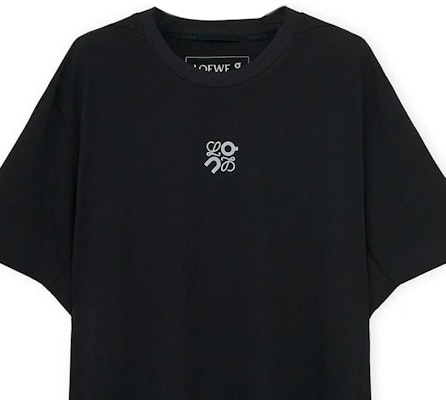 Camiseta Negra Logo Casual Fit Suelto LOEWE x On Running SS24. H929Y22J02-1100 Sizing Camiseta Negra Logo Casual Fit Suelto LOEWE x On Running SS24. H929Y22J02-1100