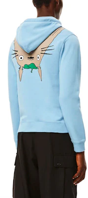 LOEWE x 龙猫 SS21 男女蓝色字母印花联名款连帽衫 H848341X14-5100 Shop LOEWE x 龙猫 SS21 男女蓝色字母印花联名款连帽衫 H848341X14-5100