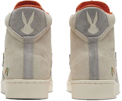 Looney Tunes x Converse Pro Leather High 'Ulang Tahun ke-80' 169223C Purchase Looney Tunes x Converse Pro Leather High 'Ulang Tahun ke-80' 169223C