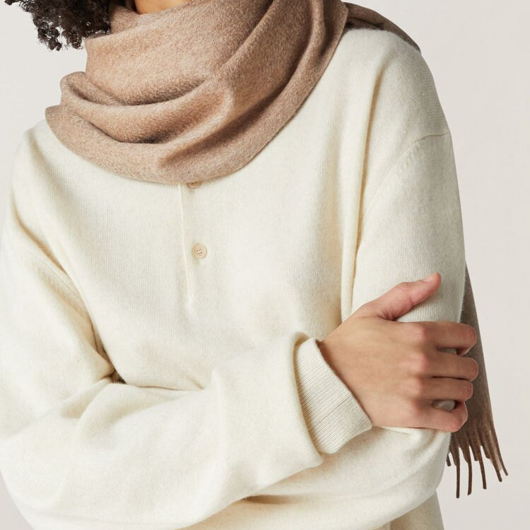 Shop ロロピアーナ カプセル フリンジ カシミア スカーフ 男女兼用 ブラウン. FAN3773D0H3