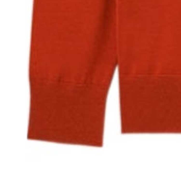 Sizing Loro Piana FW23 Sweater Merah Solid Crewneck Lengan Panjang. FAI1916L515