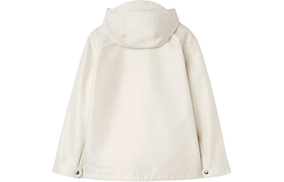 Lookbook 로로피아나 세이로 화이트 후드 집업 남성 드로스트링 헴 재킷. FAN6786-A0DV