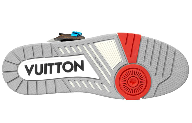 Shop LOUIS VUITTON 訓練師 小牛皮高筒 時尚板鞋 男款 黑灰