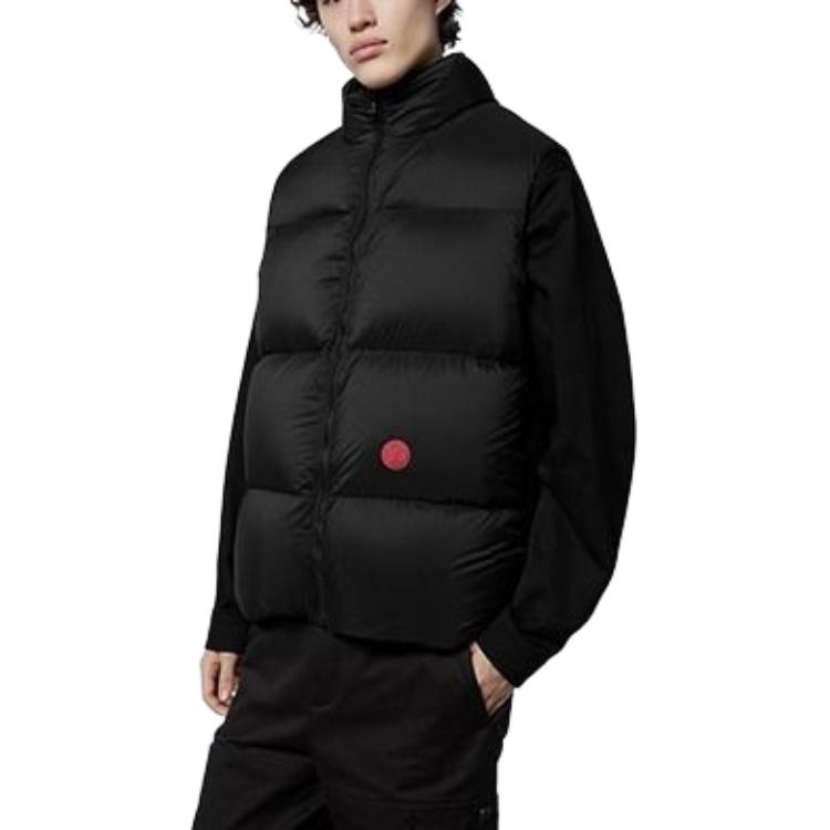 Shop 路易威登 黑色无袖背心附标志徽章 1AFBBD