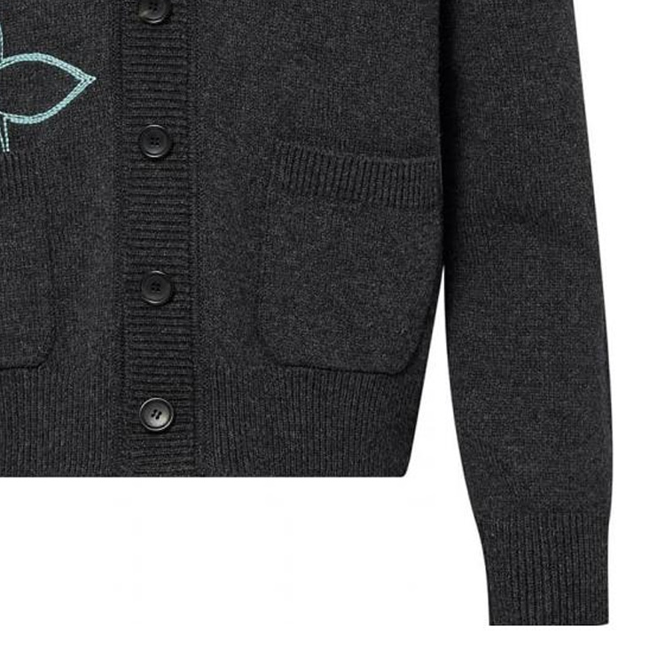 Sizing 루이비통 블랙 자수 니트 긴소매 스웨터. 1AAT4U