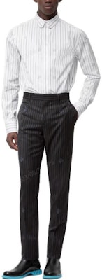 LOUIS VUITTON Pantalones Casuales Negros Rayados de Tiro Medio y Pierna Recta. 1AA5BE Lookbook LOUIS VUITTON Pantalones Casuales Negros Rayados de Tiro Medio y Pierna Recta. 1AA5BE