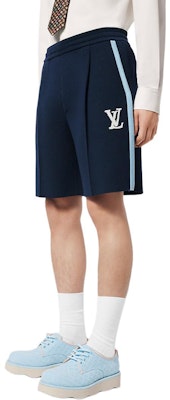 LOUIS VUITTON Shorts Casual Azul de Logo Estampado Cintura Alta Ajuste Suelto. 1AFPXN Lookbook LOUIS VUITTON Shorts Casual Azul de Logo Estampado Cintura Alta Ajuste Suelto. 1AFPXN