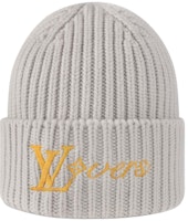 Louis Vuitton Gray Wool Beanie with Logo Details. M7817A Louis Vuitton Gray Wool Beanie with Logo Details. M7817A