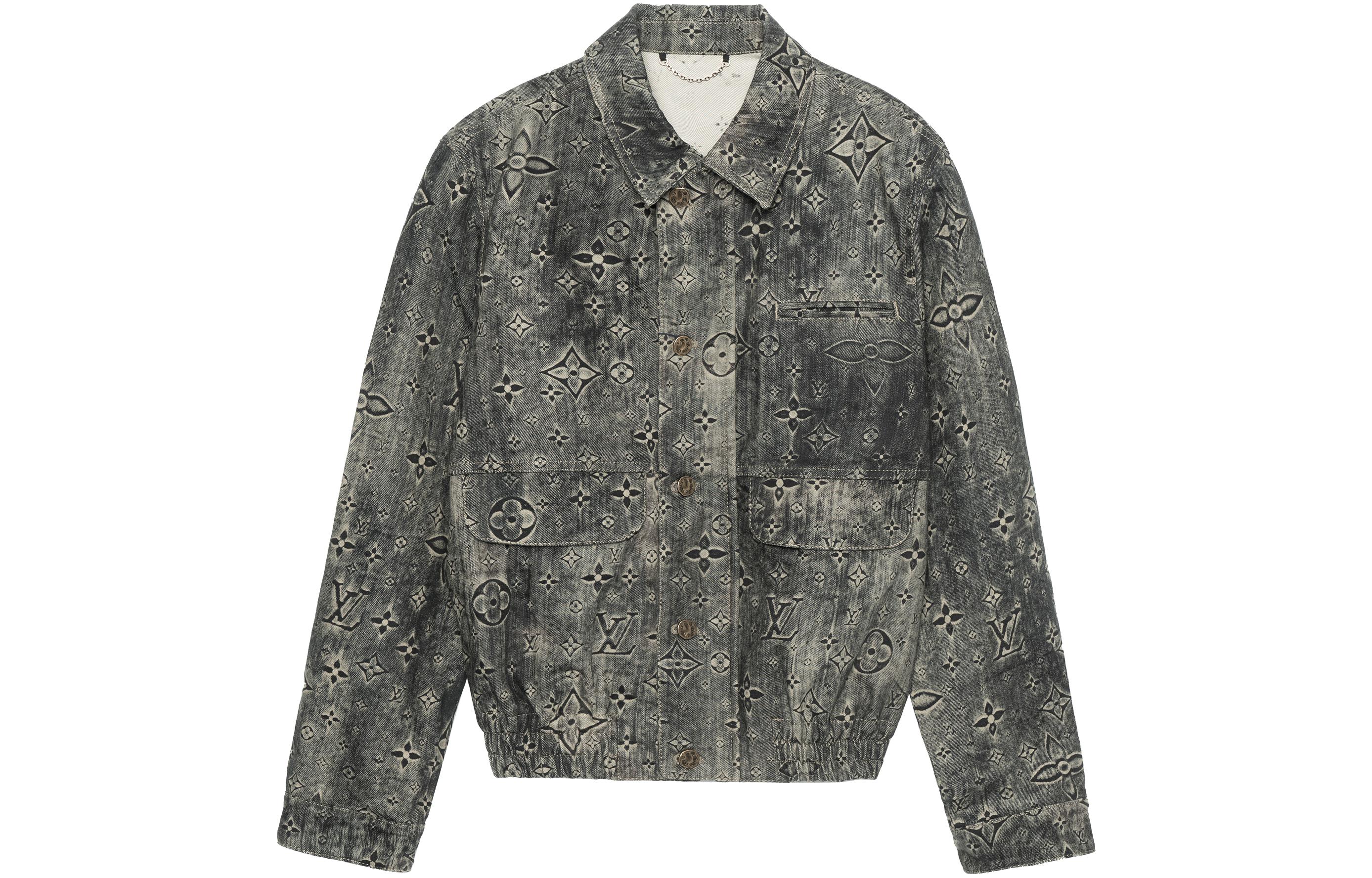 Order LOUIS VUITTON Jaket Denim Abu-Abu Lengan Panjang dengan Kancing Logo. 1AATFU