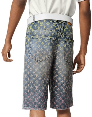 루이 비통 로고 자카드 지퍼 데님 반바지. 1AB928 Shop 루이 비통 로고 자카드 지퍼 데님 반바지. 1AB928