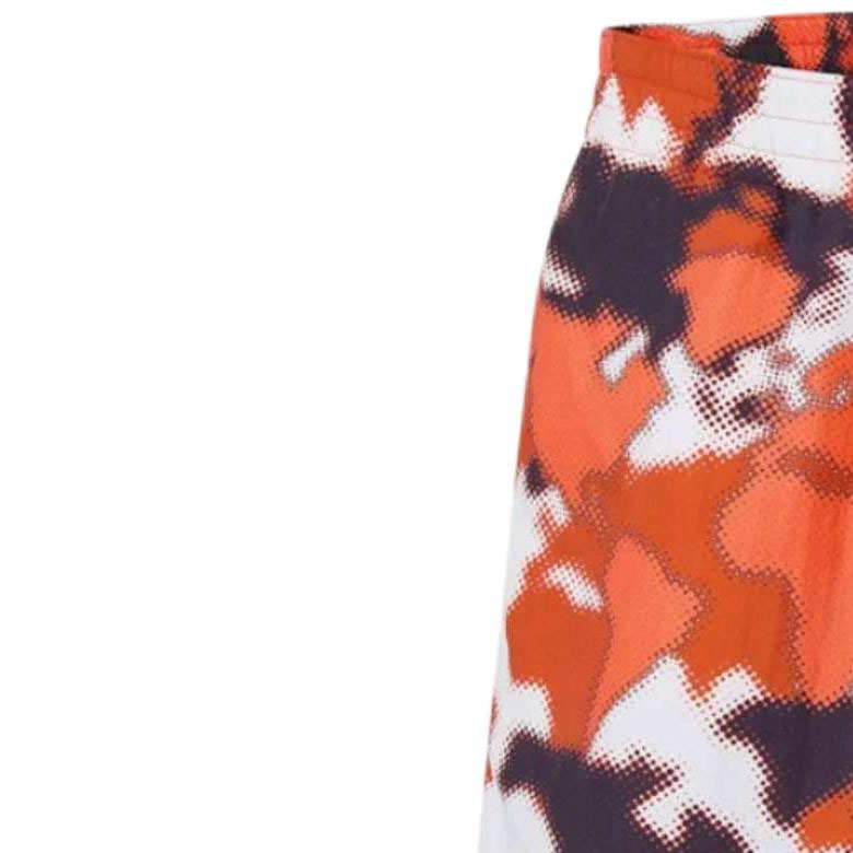 Shop Louis Vuitton Pantalones Cortos Rectos Monograma Naranja Camo 1AFAY6