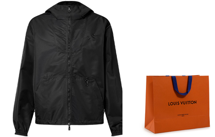 Lookbook Louis Vuitton Jaket Nilon Reversible Hitam 1AF614