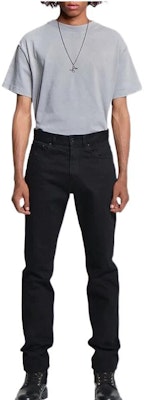 루이 비통 슬림핏 블랙 진 지퍼 및 사이드 포켓 팬츠 1A5W0H Lookbook 루이 비통 슬림핏 블랙 진 지퍼 및 사이드 포켓 팬츠 1A5W0H