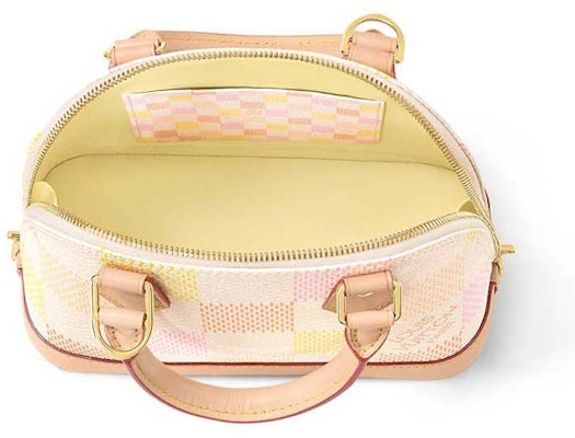 Louis Vuitton Alma BB Peach Wanita Lookbook Louis Vuitton Alma BB Peach Wanita