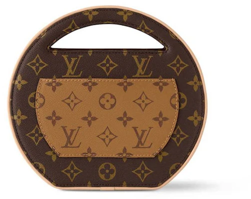 루이비통 아라운드 미 PM 모노그램
Order 루이비통 아라운드 미 PM 모노그램