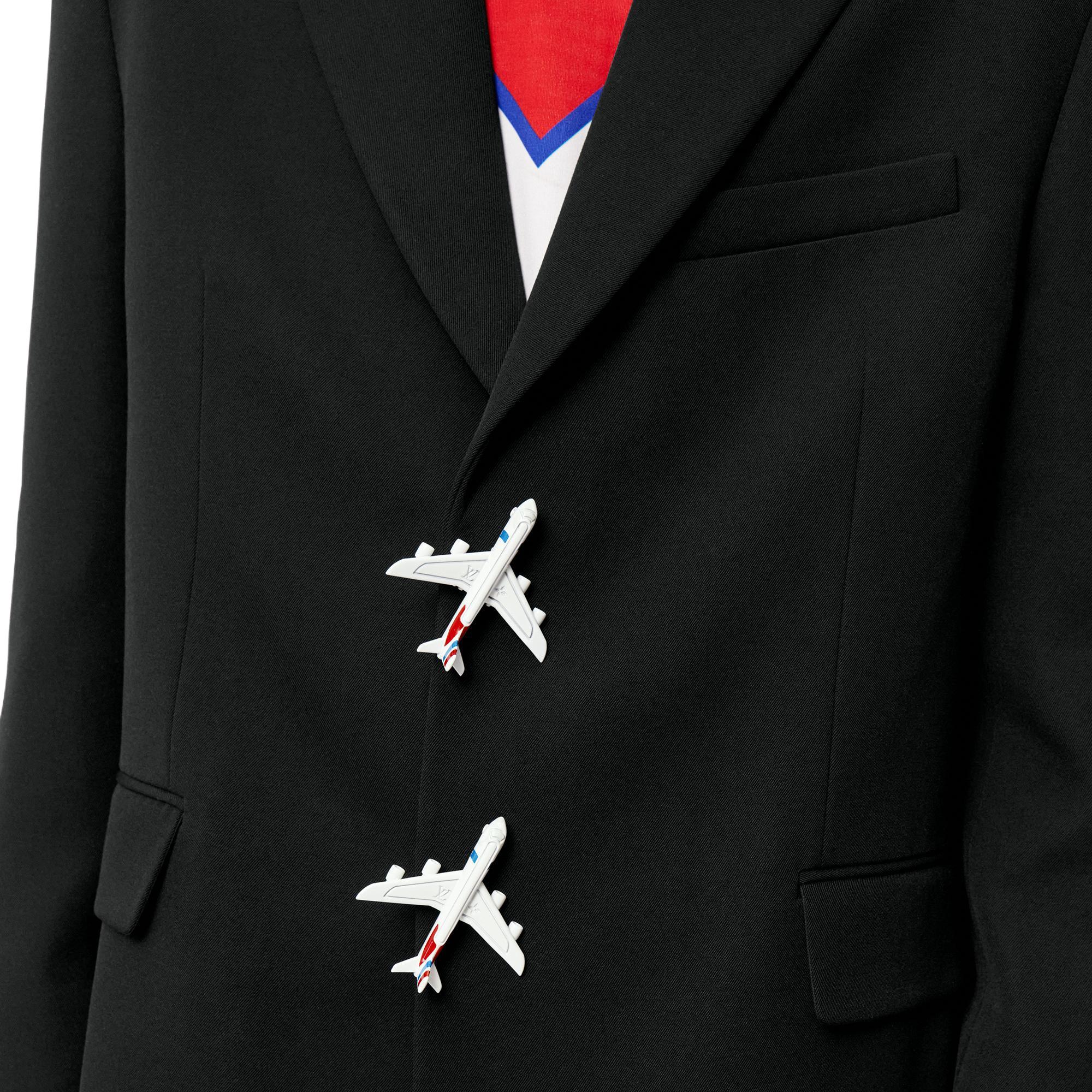 Details for LOUIS VUITTON Black Casual Blazer with Airplane Button Design. 1A973D