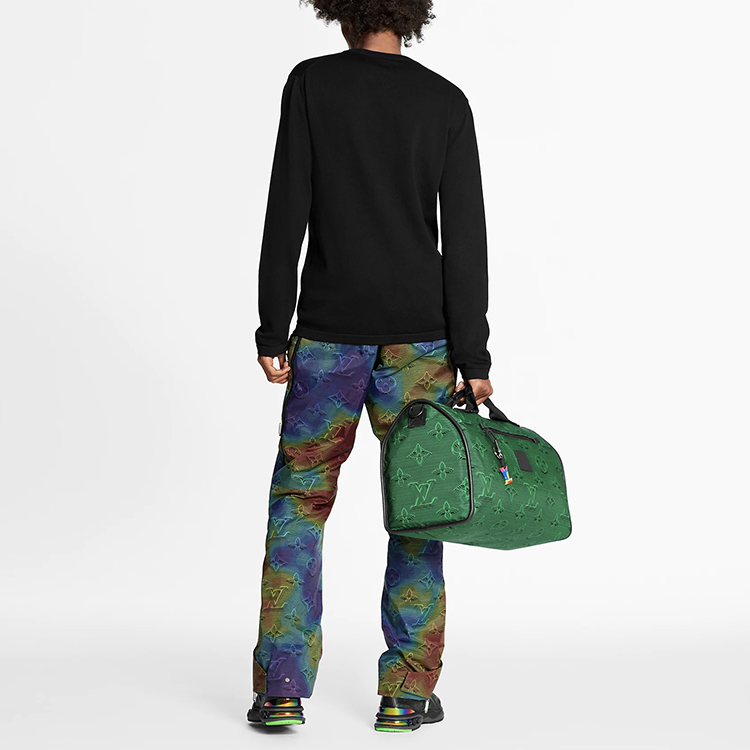 Shop LOUIS VUITTON Baju Hitam Monogram Lengan Panjang Pullover 1A8HMM