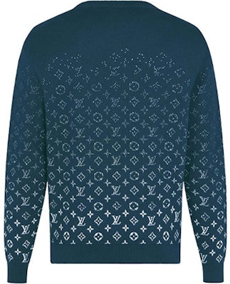 Suéter Crewneck Degradado Azul con Logo Jacquard de Louis Vuitton. 1A9GIM Lookbook Suéter Crewneck Degradado Azul con Logo Jacquard de Louis Vuitton. 1A9GIM