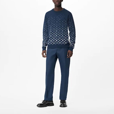 Suéter Crewneck Degradado Azul con Logo Jacquard de Louis Vuitton. 1A9GIM Details for Suéter Crewneck Degradado Azul con Logo Jacquard de Louis Vuitton. 1A9GIM
