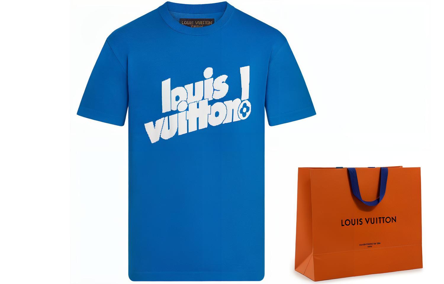 Lookbook Camiseta Louis Vuitton Azul con Estampado de Logo y Cuello Redondo. 1A971C