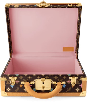 루이 비통 x 타일러, 크리에이터 코트빌 40 초콜릿 크래기 모노그램
Lookbook 루이 비통 x 타일러, 크리에이터 코트빌 40 초콜릿 크래기 모노그램