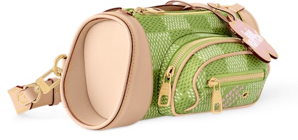 Tas Golf Mini Louis Vuitton oleh Tyler, the Creator Hijau Damier Golf. Order Tas Golf Mini Louis Vuitton oleh Tyler, the Creator Hijau Damier Golf.