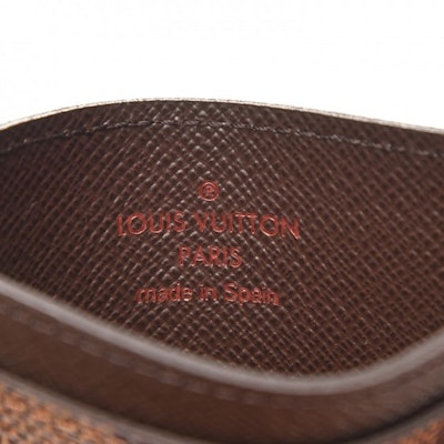 ルイ・ヴィトン ダミエ カードケース
Lookbook ルイ・ヴィトン ダミエ カードケース