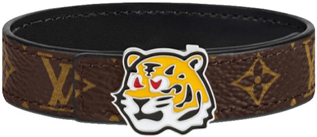 LOUIS VUITTON Classic Logo Tiger Calfskin Bracelet Unisex Black. M8042D LOUIS VUITTON Classic Logo Tiger Calfskin Bracelet Unisex Black. M8042D