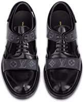Lookbook 루이비통 블랙 더비 하니스 (Louis Vuitton Black Derby Harness) 1A8JKV