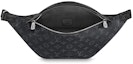 Lookbook Louis Vuitton Discovery Bumbag Monogram Eclipse Black