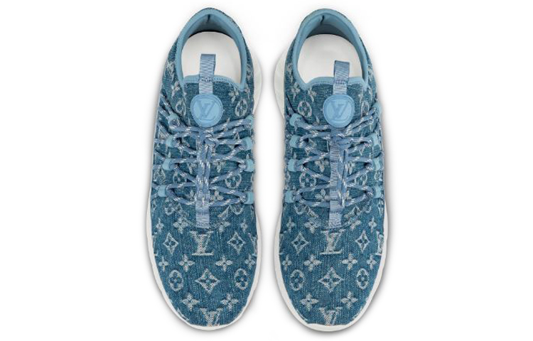 Shop 루이비통 패스트레인 스니커즈 "데님 모노그램" 1A4U4B