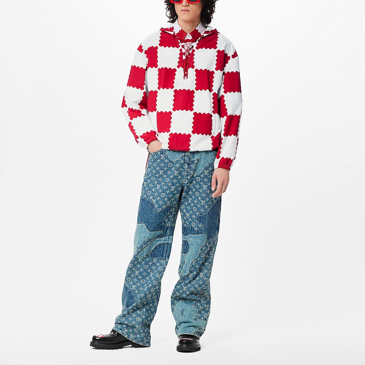 Lookbook 路易威登 FW21 巨型棋盤格防風外套 紅白 1A9GPP
