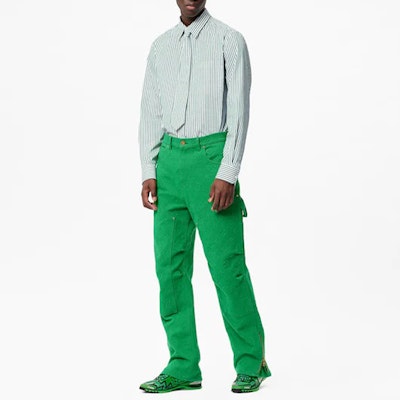 루이비통 FW21 그린 워크웨어 솔리드 컬러 데님 진. 1A96V7 Lookbook 루이비통 FW21 그린 워크웨어 솔리드 컬러 데님 진. 1A96V7