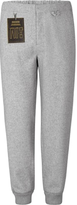 路易威登FW21灰色針織運動褲-羊絨混紡補丁細節. 1A5VM7 Buy 路易威登FW21灰色針織運動褲-羊絨混紡補丁細節. 1A5VM7