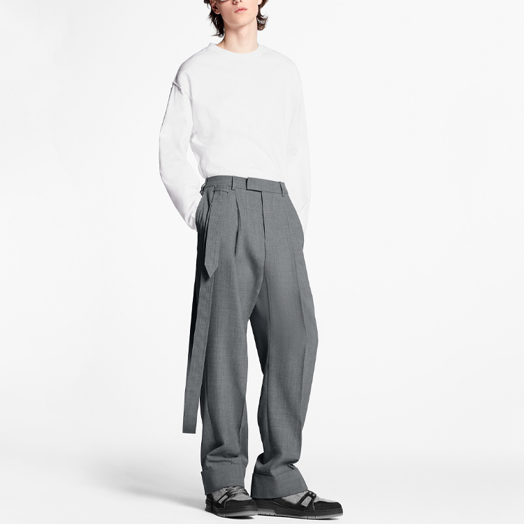 Shop Celana Kasual Pria LOUIS VUITTON FW21 Abu-Abu dengan Sabuk Panjang. 1A5P82