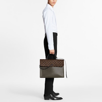 ルイ・ヴィトン FW21 白 ストライプ 柄 ネクタイディテール 長袖 シャツ メンズ 1A8ASZ Shop ルイ・ヴィトン FW21 白 ストライプ 柄 ネクタイディテール 長袖 シャツ メンズ 1A8ASZ